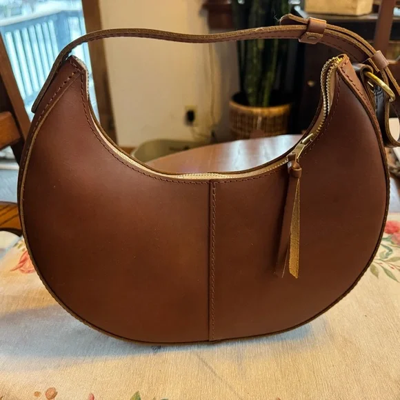 Portland Leather NWOT Honey Classic Shoulder Bag - Picture 3 of 5